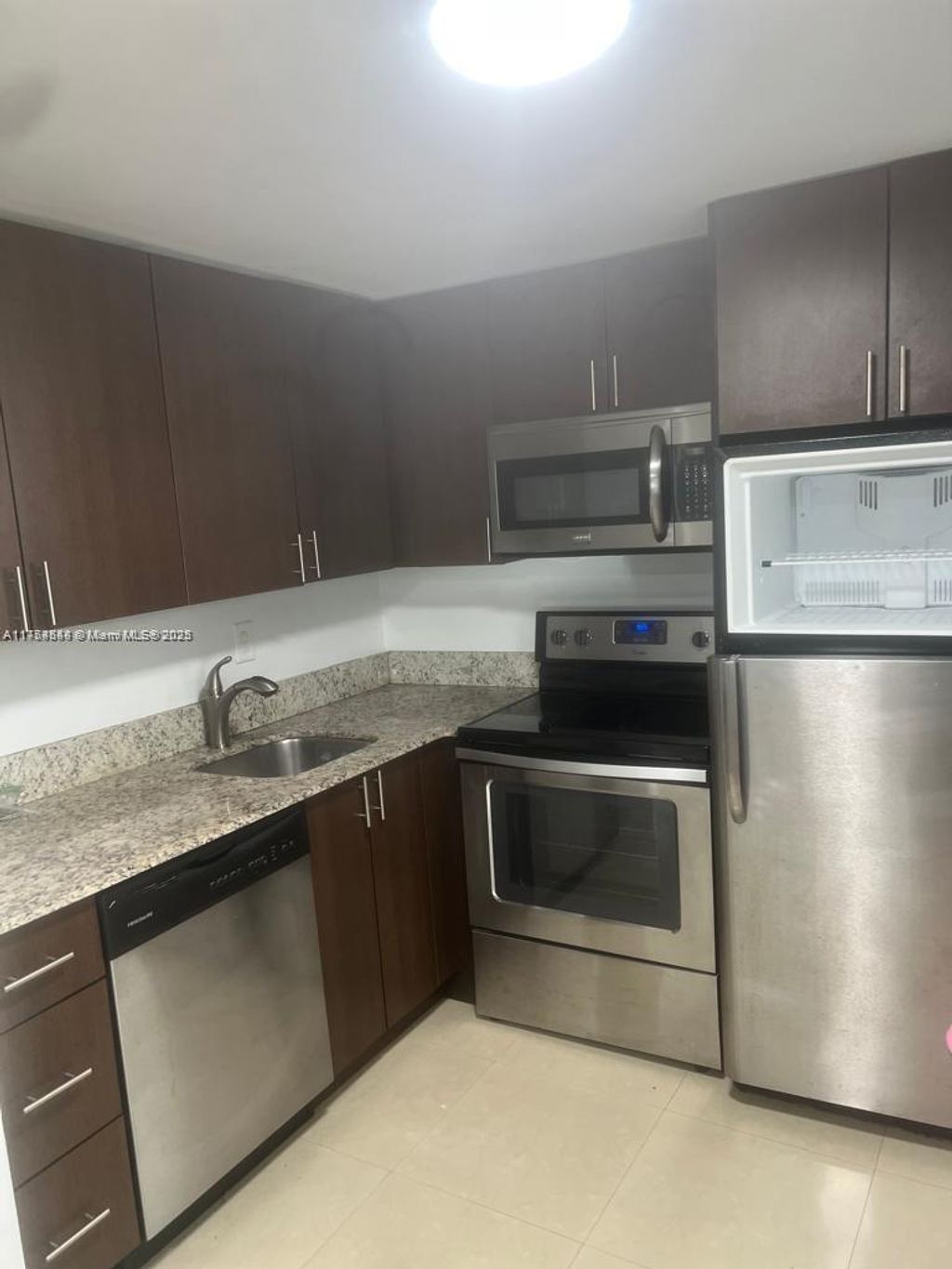 Photo of 505 SW 5th Ave #1, Fort Lauderdale, FL 33315 (MLS # A11754848)