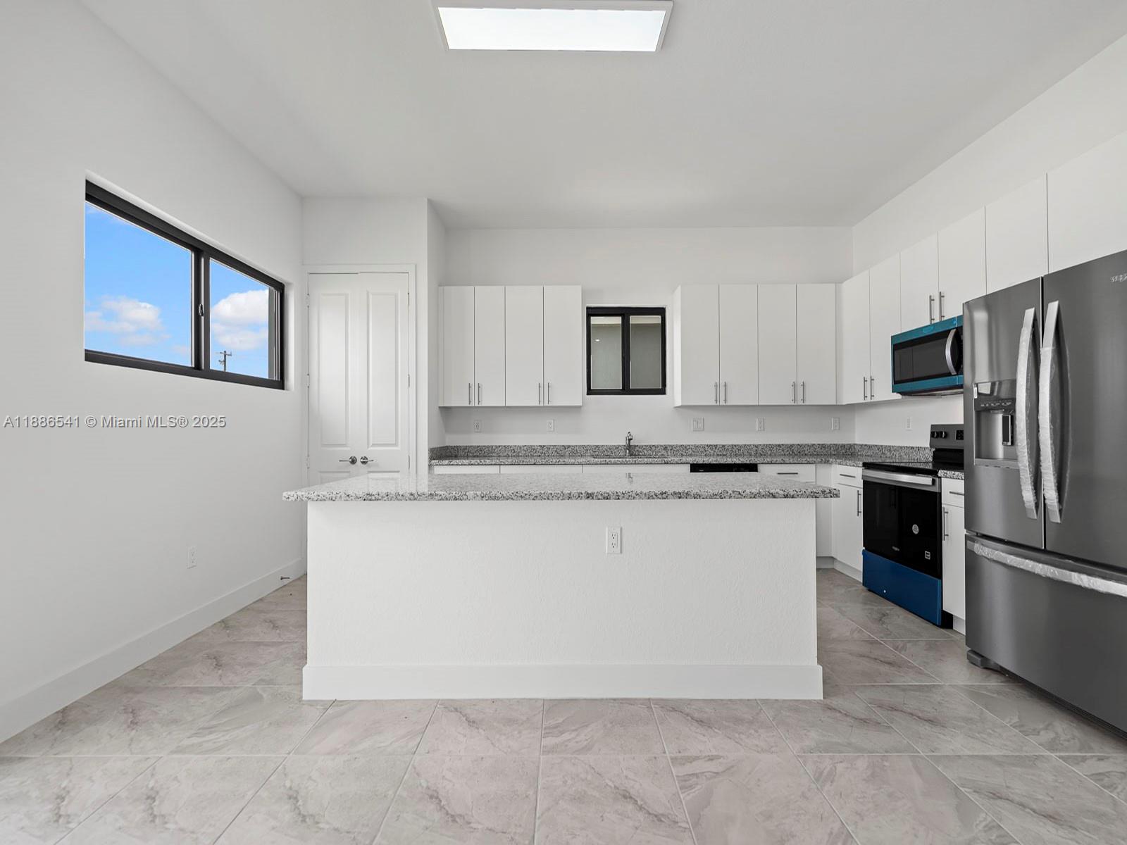 Highland Residences - Residential