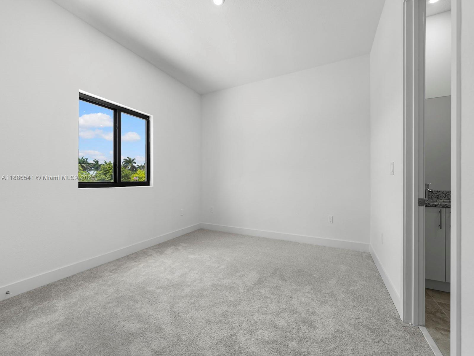 Highland Residences - Residential