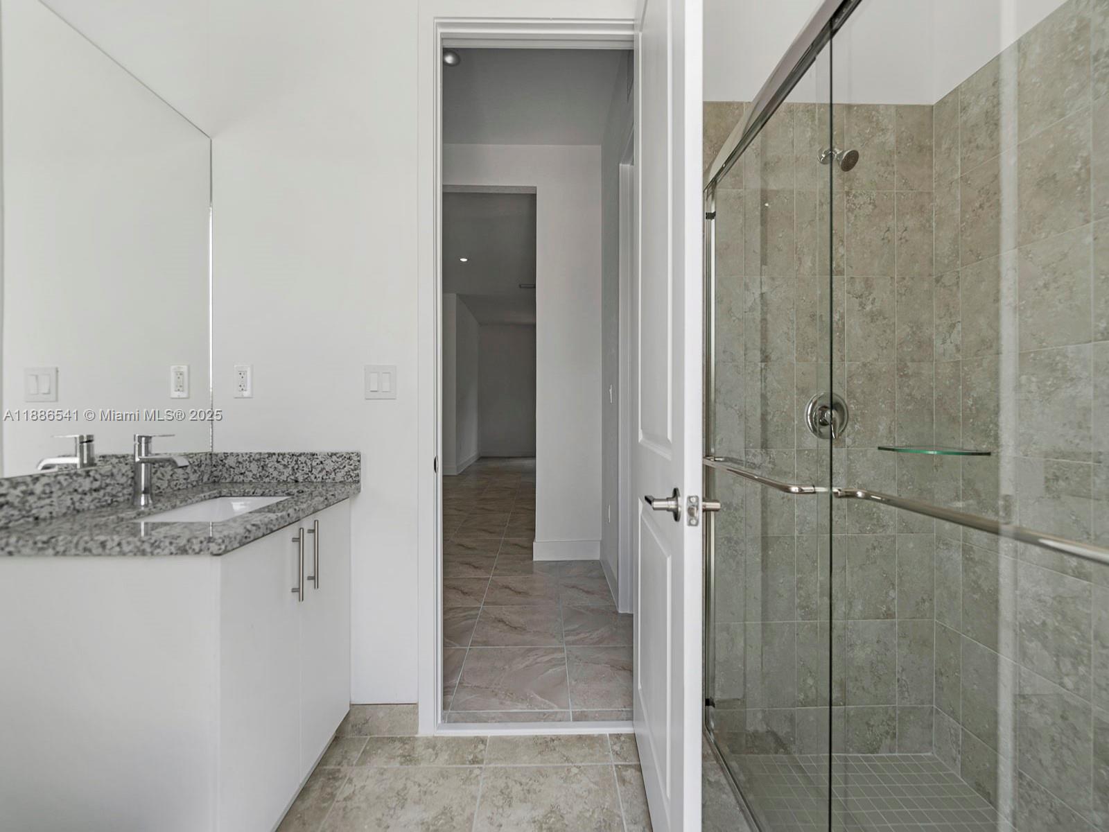 Highland Residences - Residential