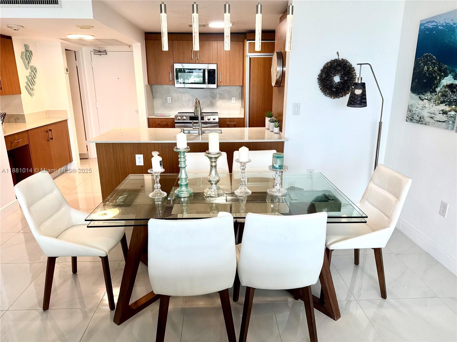 HARBOUR HOUSE - Residential Lease