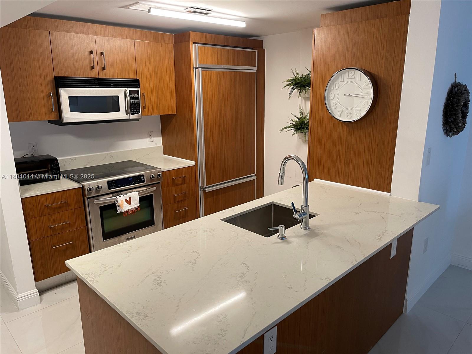 HARBOUR HOUSE - Residential Lease