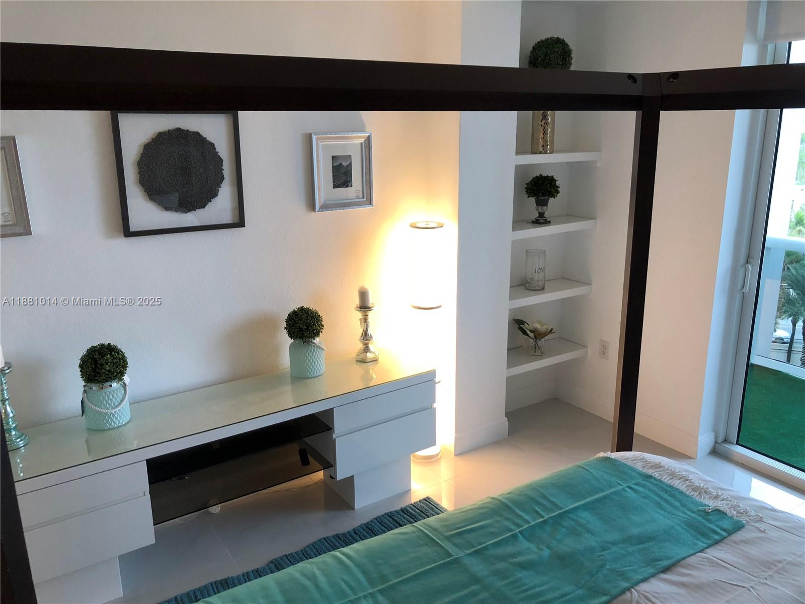HARBOUR HOUSE - Residential Lease