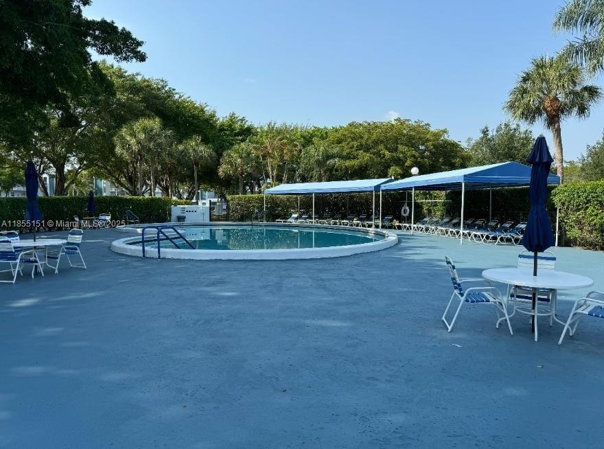 12 OF PALM SPRINGS 2 COND - Residential Lease