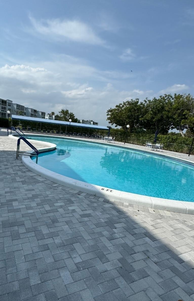 12 OF PALM SPRINGS 2 COND - Residential Lease