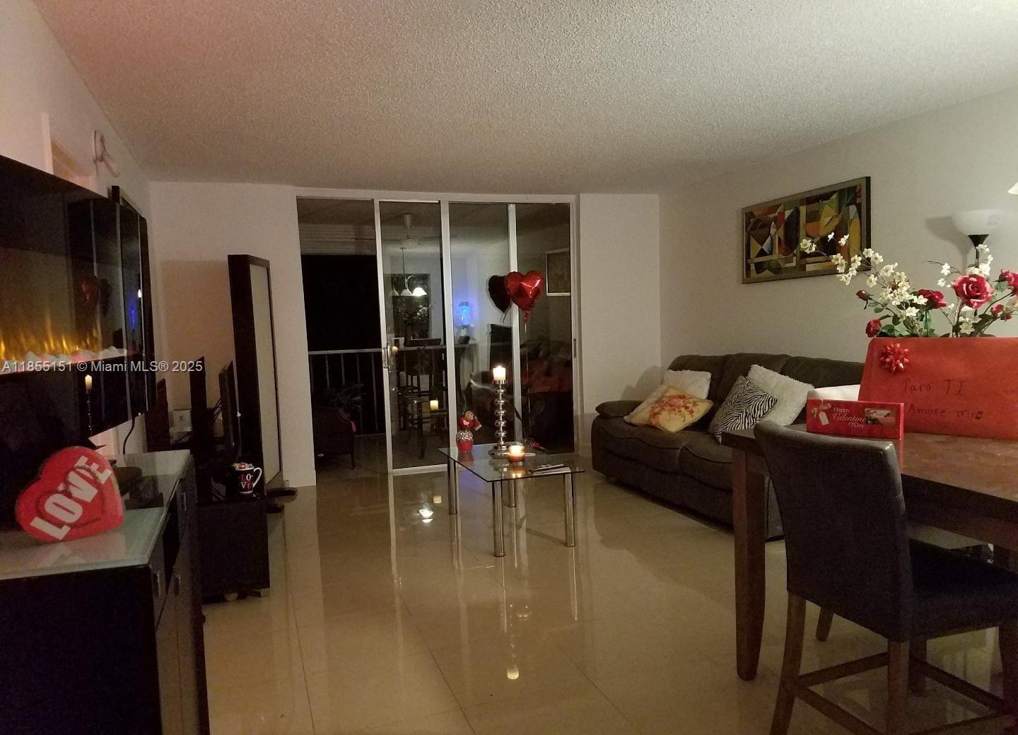 12 OF PALM SPRINGS 2 COND - Residential Lease