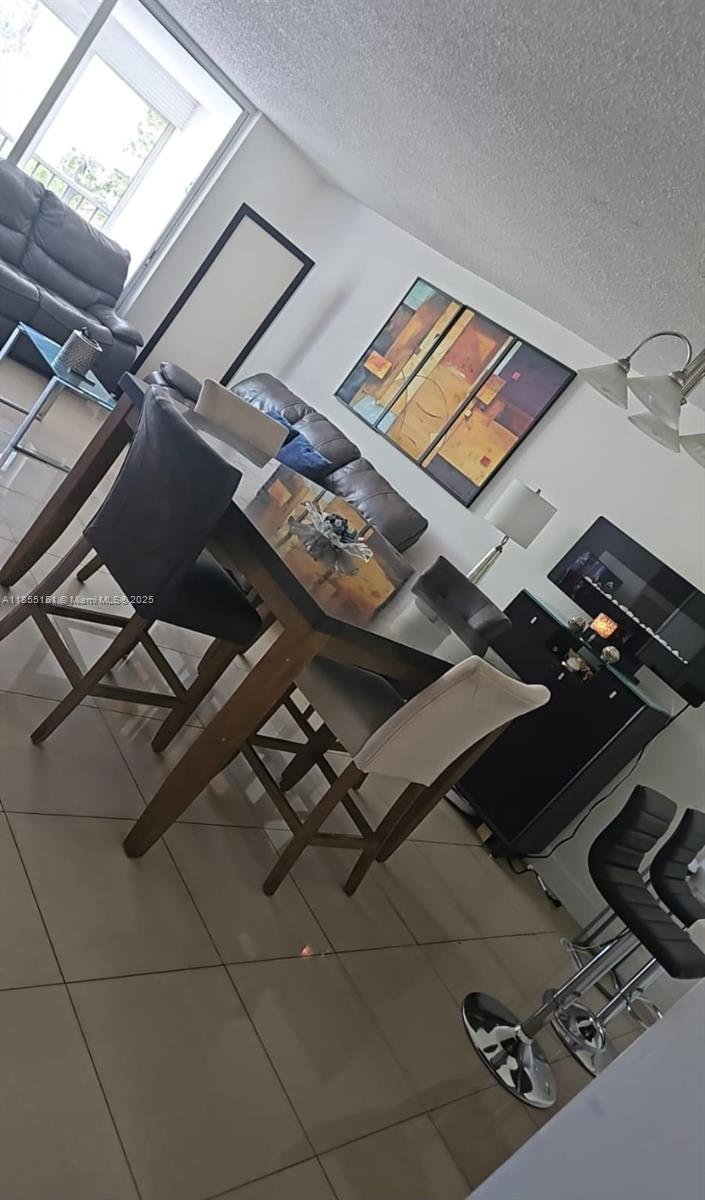 12 OF PALM SPRINGS 2 COND - Residential Lease