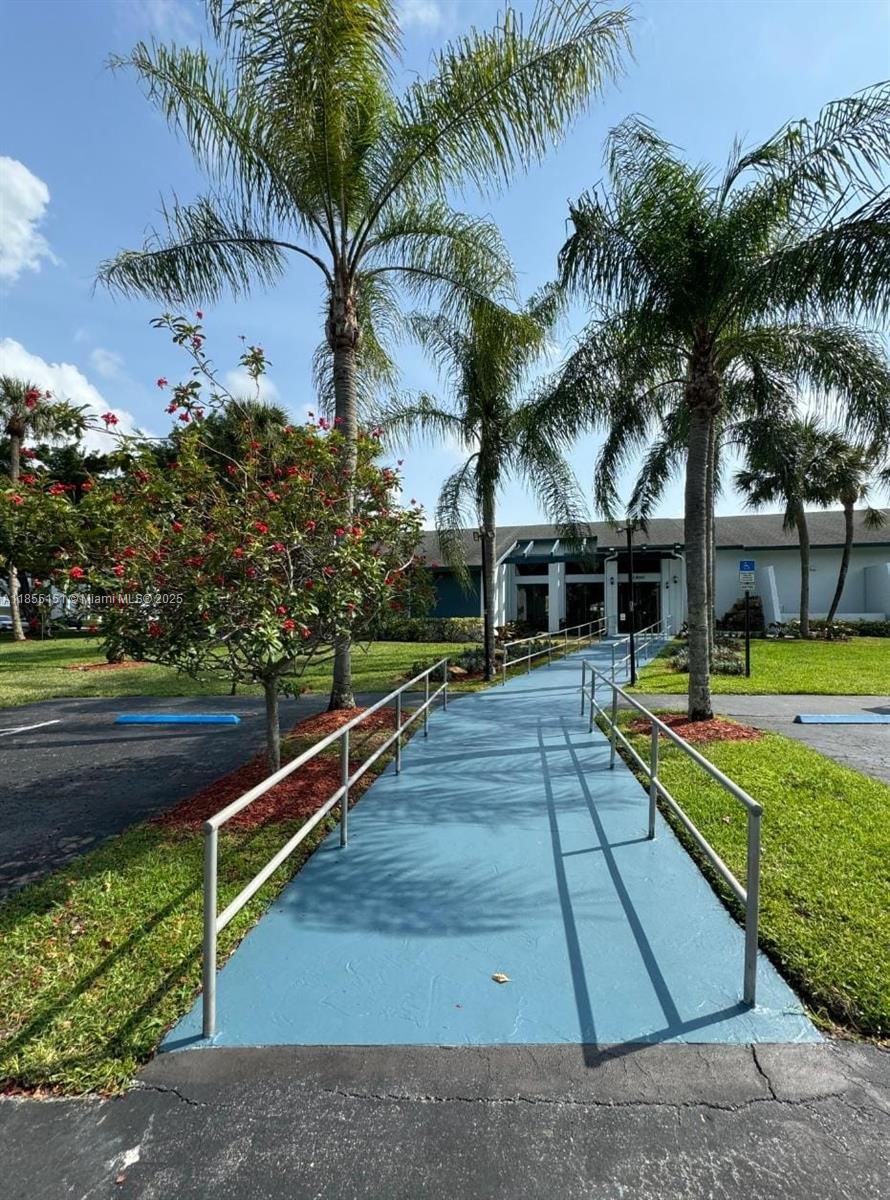 12 OF PALM SPRINGS 2 COND - Residential Lease