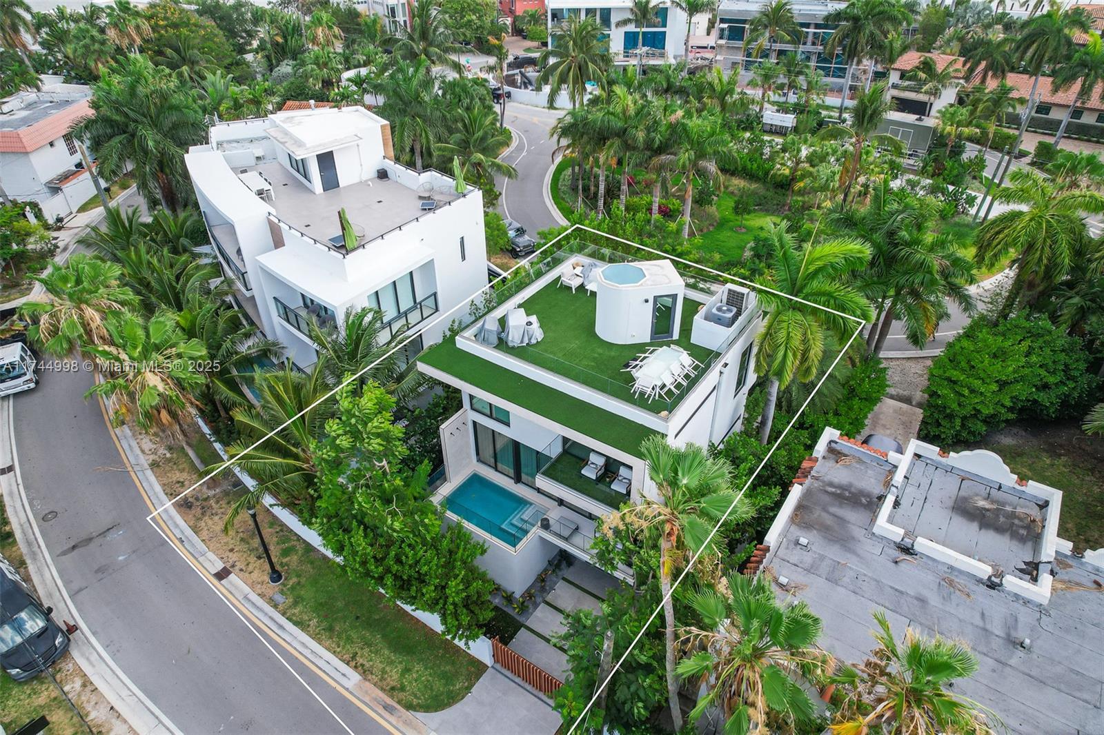 RIVIERA 1ST & 2ND ADDN AM - Residential Lease