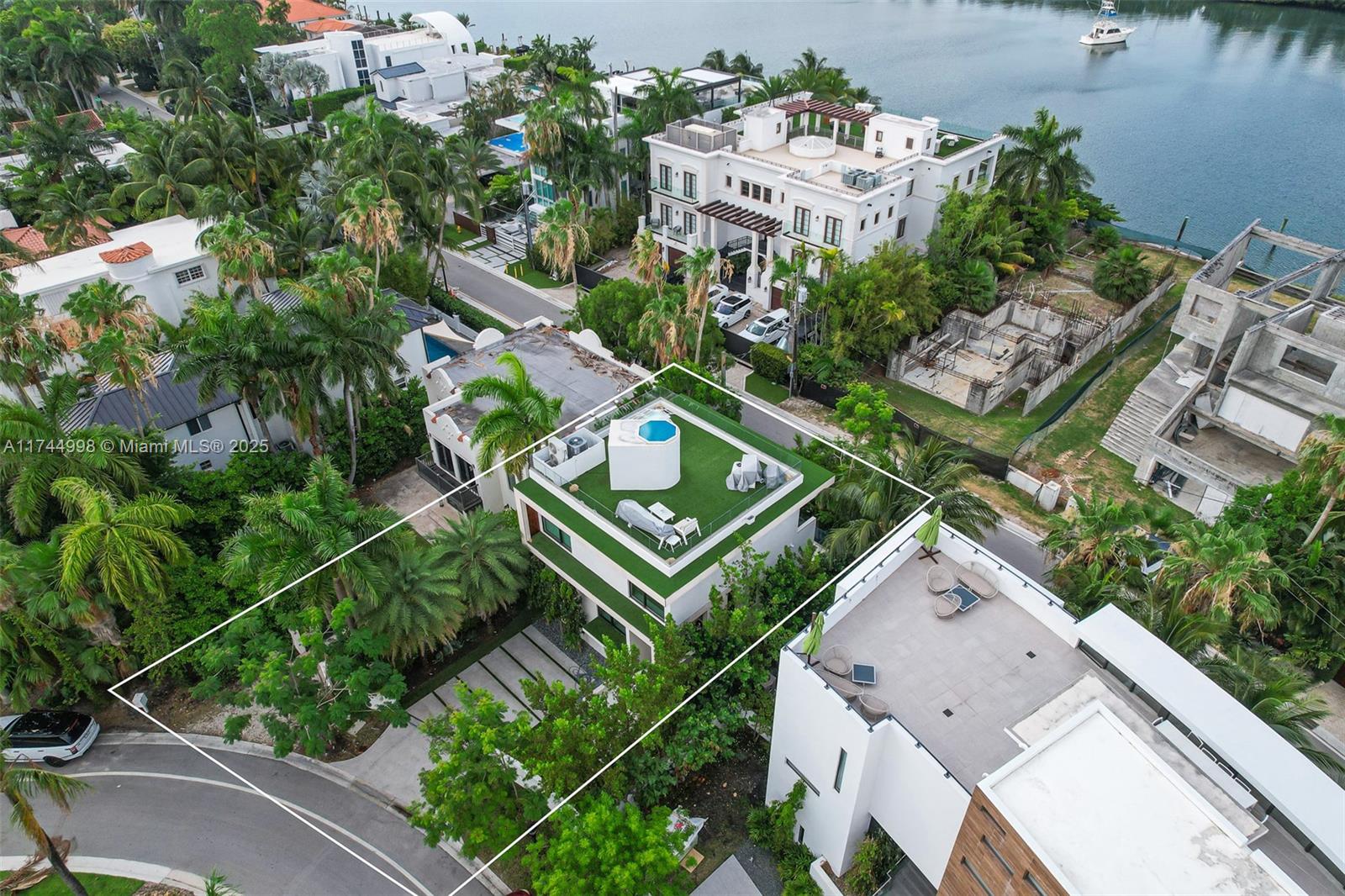 RIVIERA 1ST & 2ND ADDN AM - Residential Lease