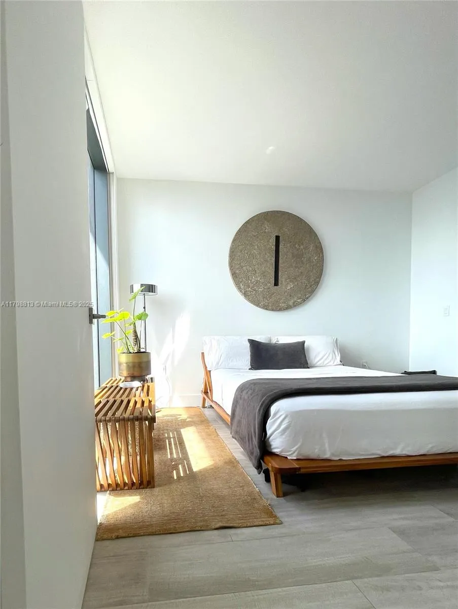 Miami, Florida 33137, United States, 1 Bedroom Bedrooms, ,1 BathroomBathrooms,Residential,Active,124628