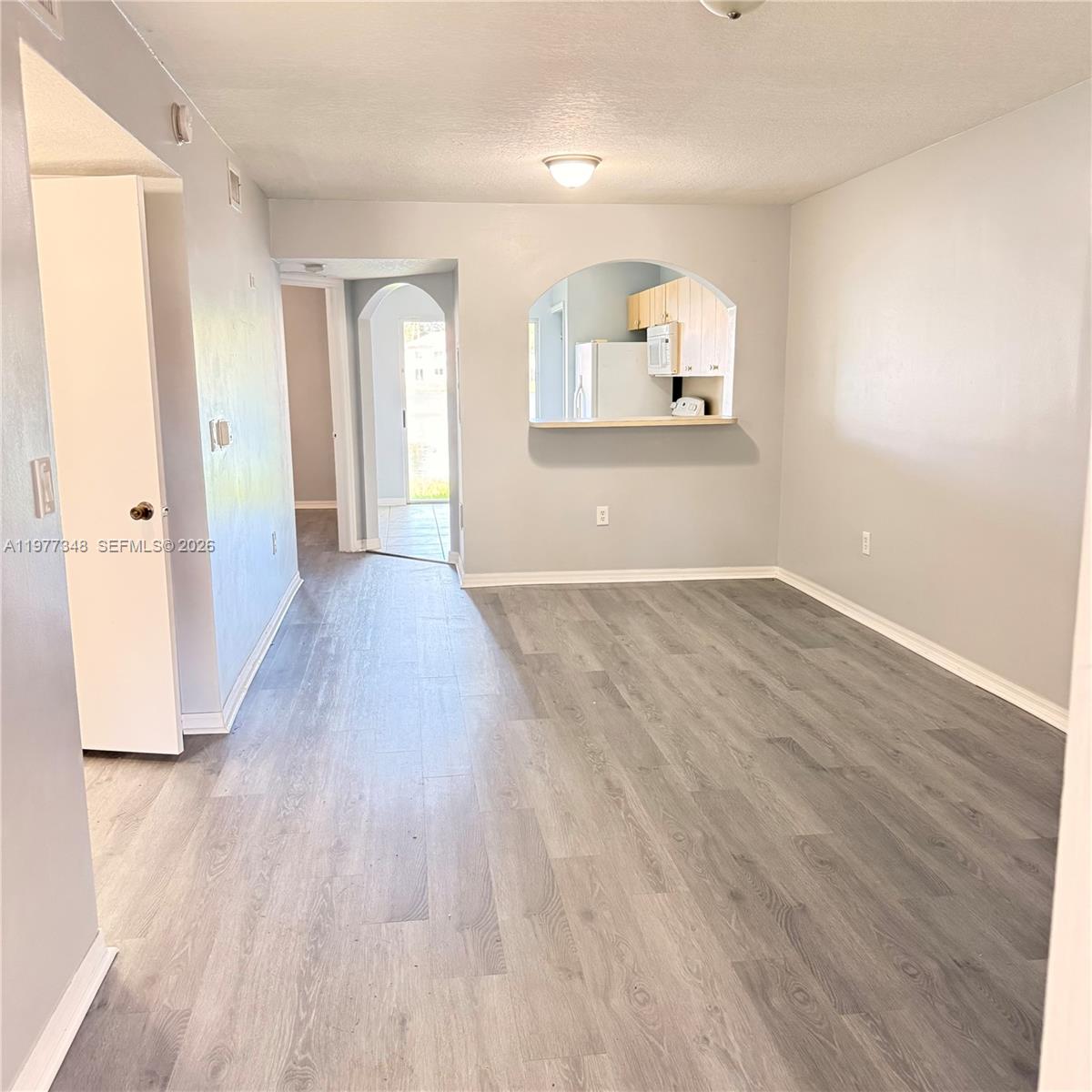 VENETIA GARDENS SOUTH CON - Residential Lease