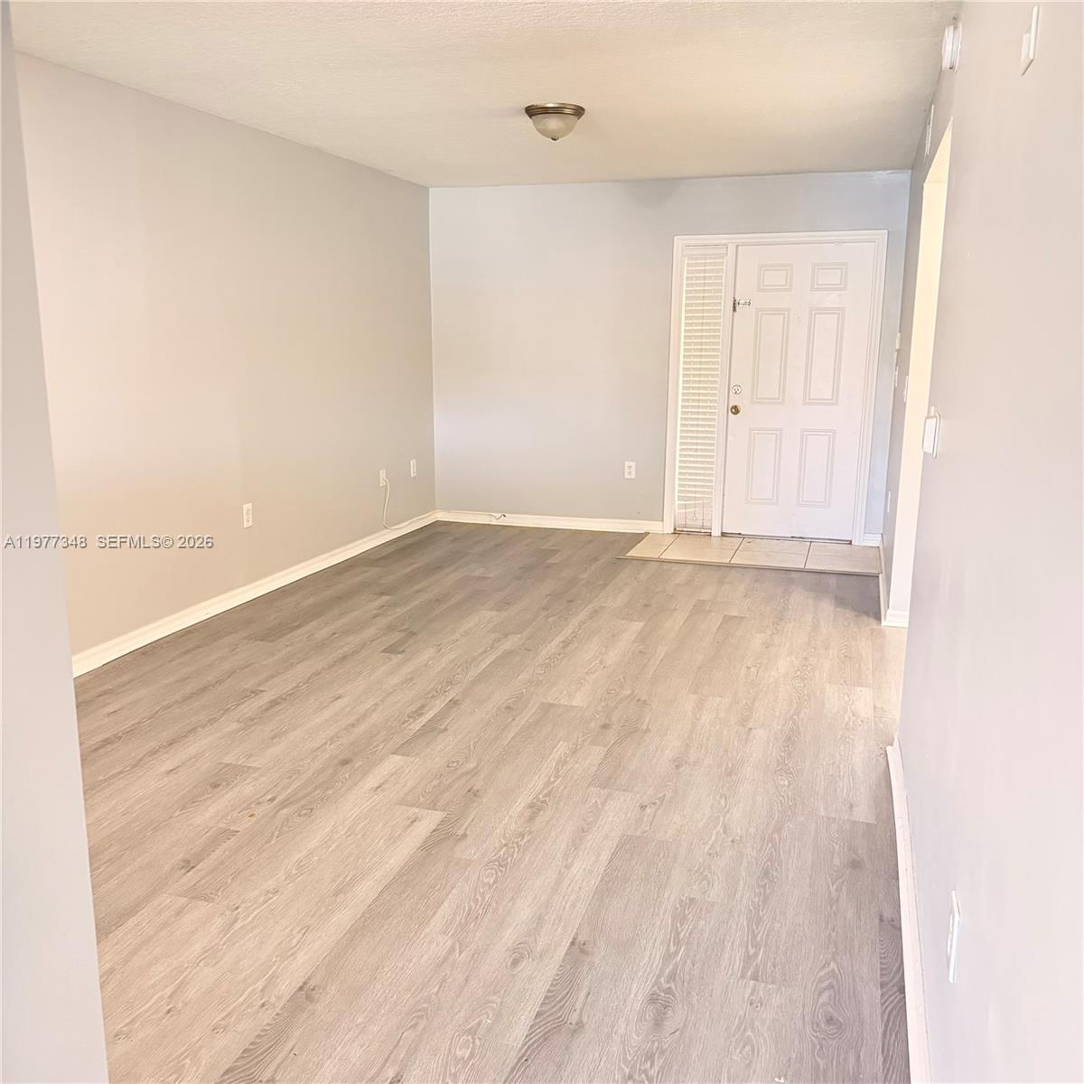 VENETIA GARDENS SOUTH CON - Residential Lease