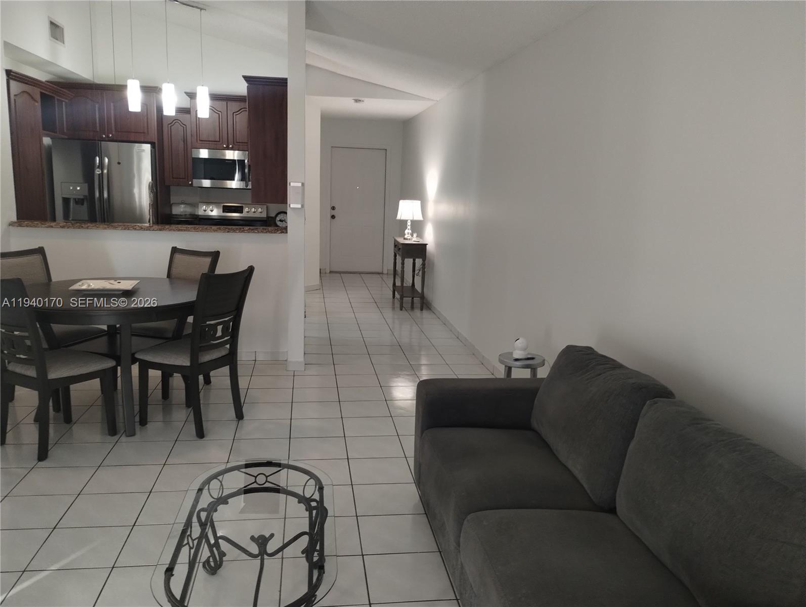 TAMIAMI LAKES TOWNHOMES S - Residential