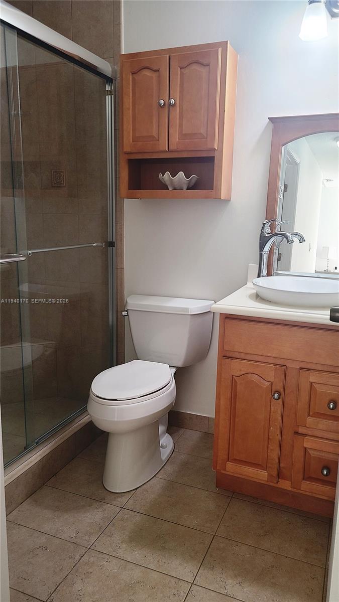 TAMIAMI LAKES TOWNHOMES S - Residential