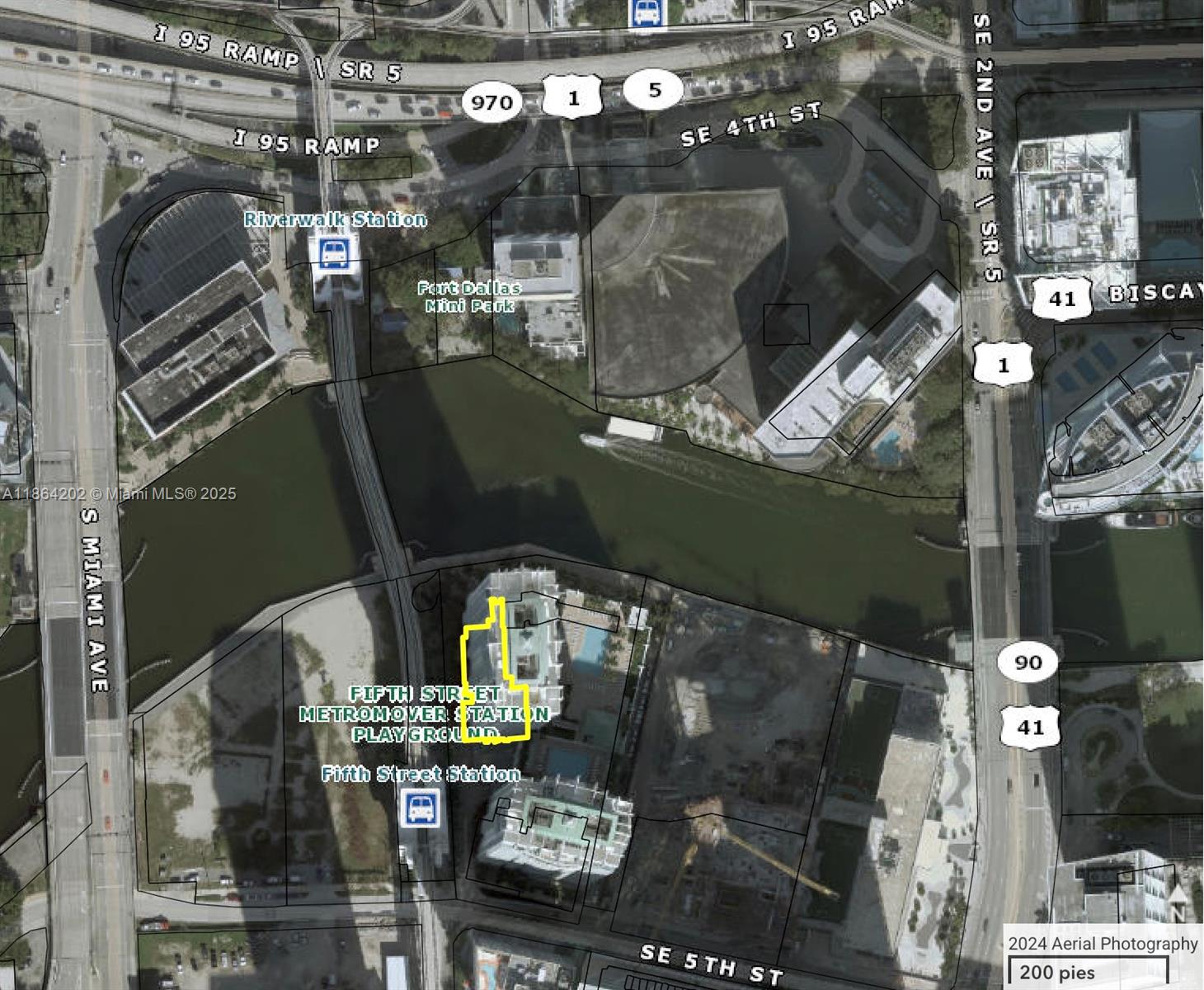 BRICKELL ON THE RIVER - Residential