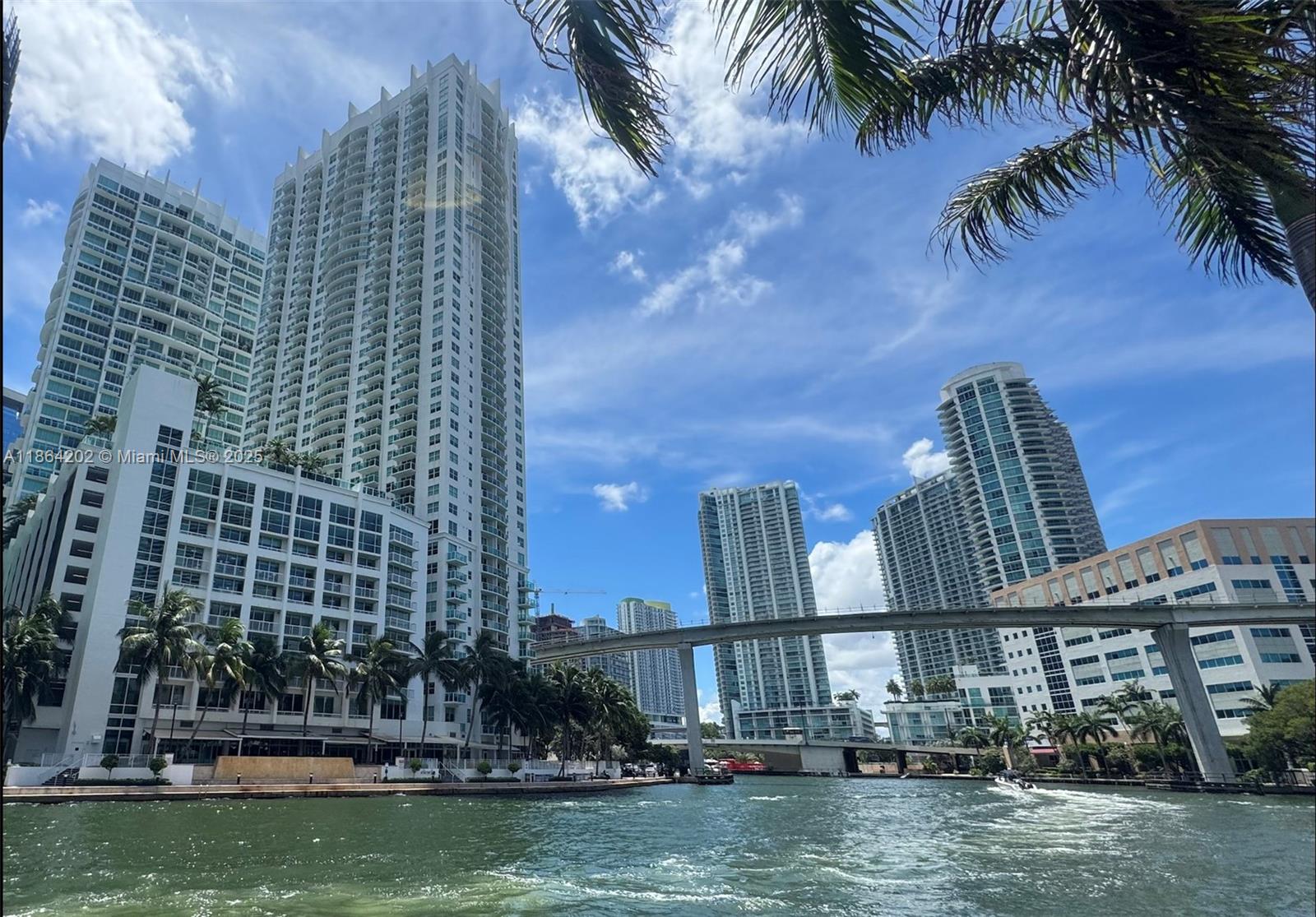 BRICKELL ON THE RIVER - Residential
