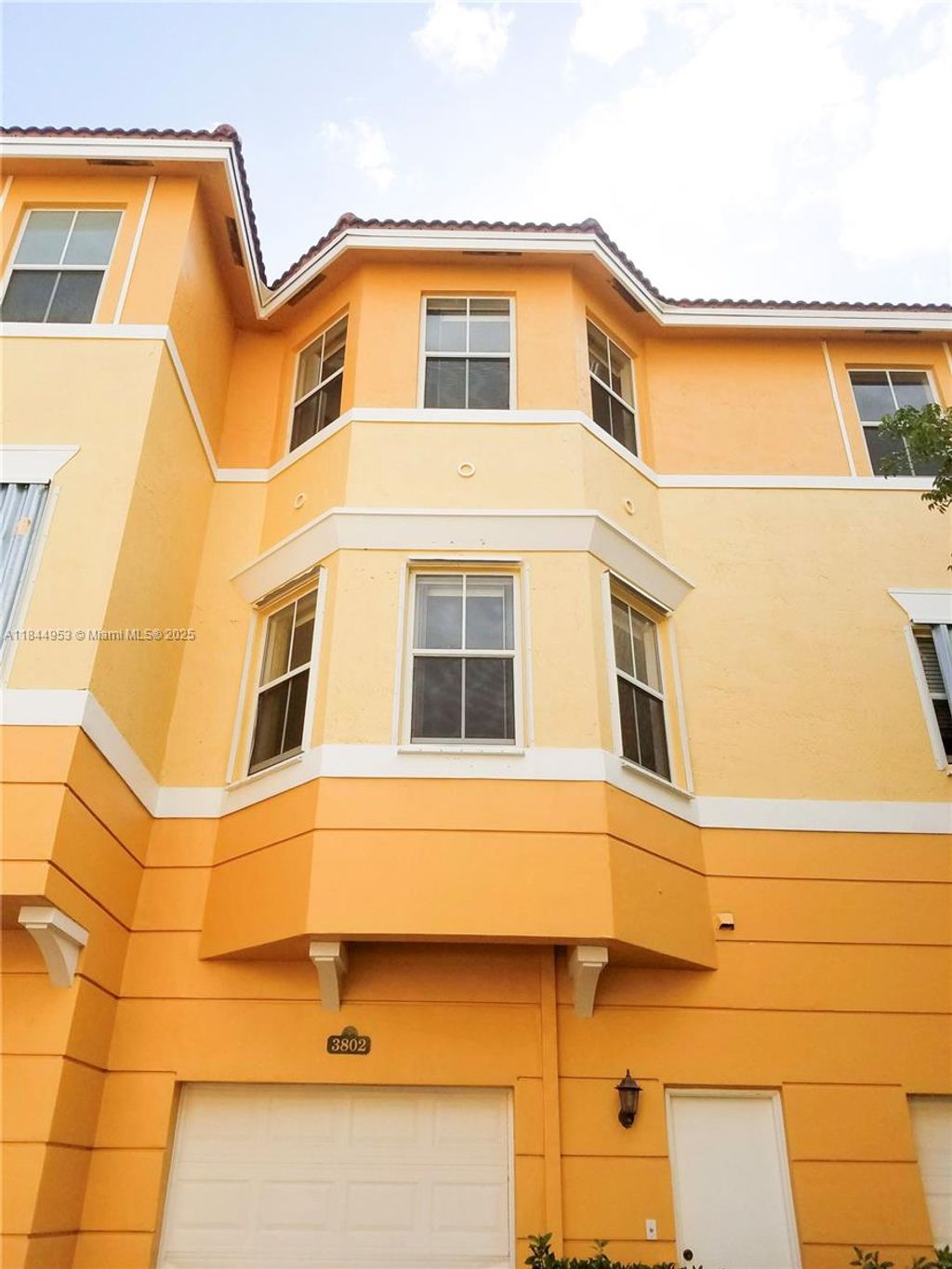 Photo of 3802 Shoma Dr, Royal Palm Beach, FL 33414 (MLS # A11844953)