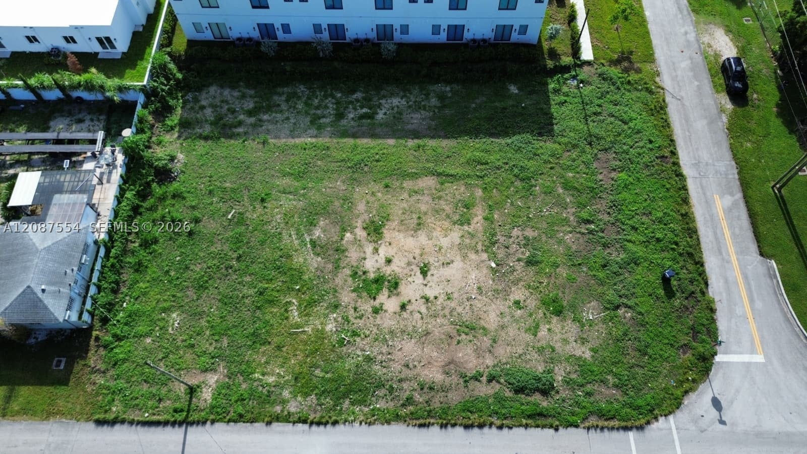 215 NW 3rd Ave