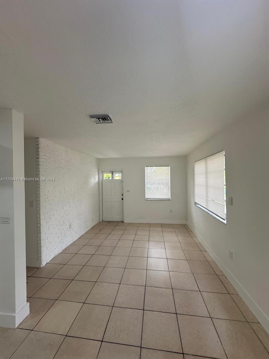 SUNRISE HEIGHTS - Residential