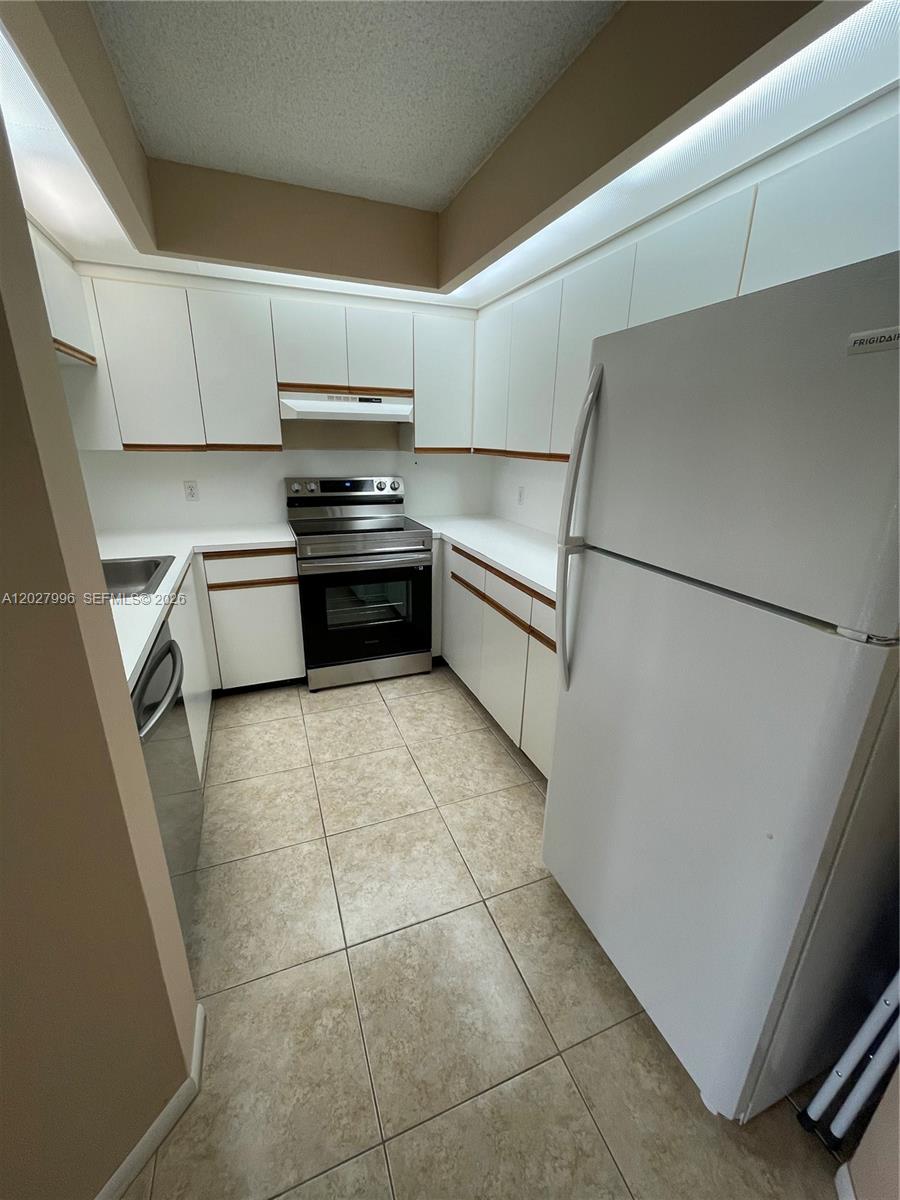 12800 SW 7th Ct 304G