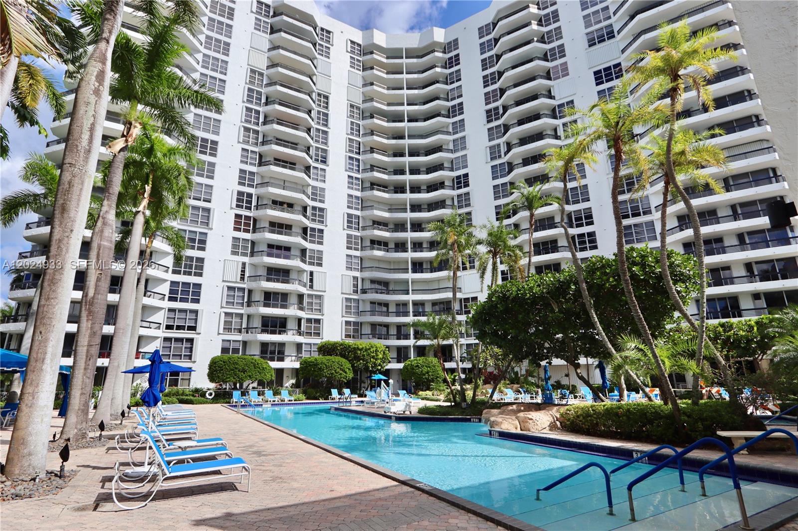 MYSTIC POINTE CONDO NO ON - Residential