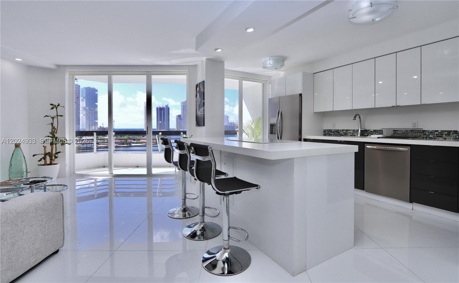 MYSTIC POINTE CONDO NO ON - Residential