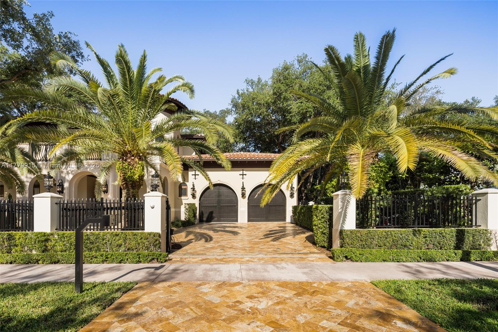Property for Sale at 6016 Leonardo St, Coral Gables, Broward County, Florida - Bedrooms: 5 
Bathrooms: 6  - $5,995,000