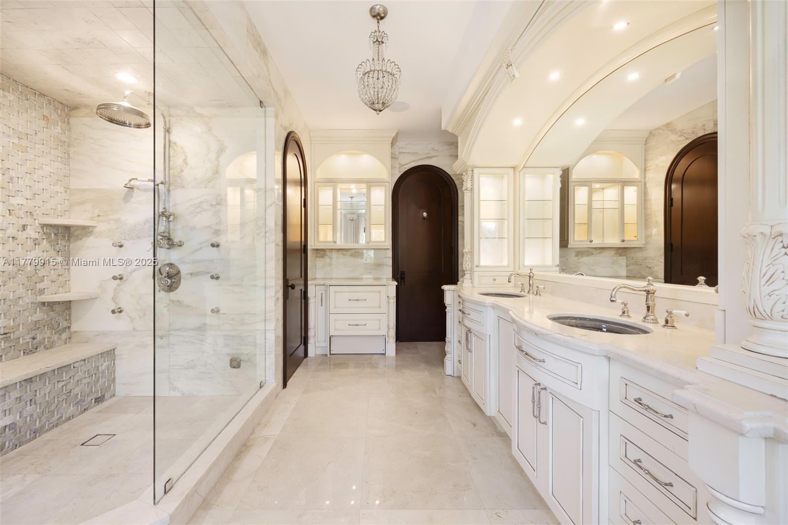 CORAL GABLES RIVIERA SEC - Residential