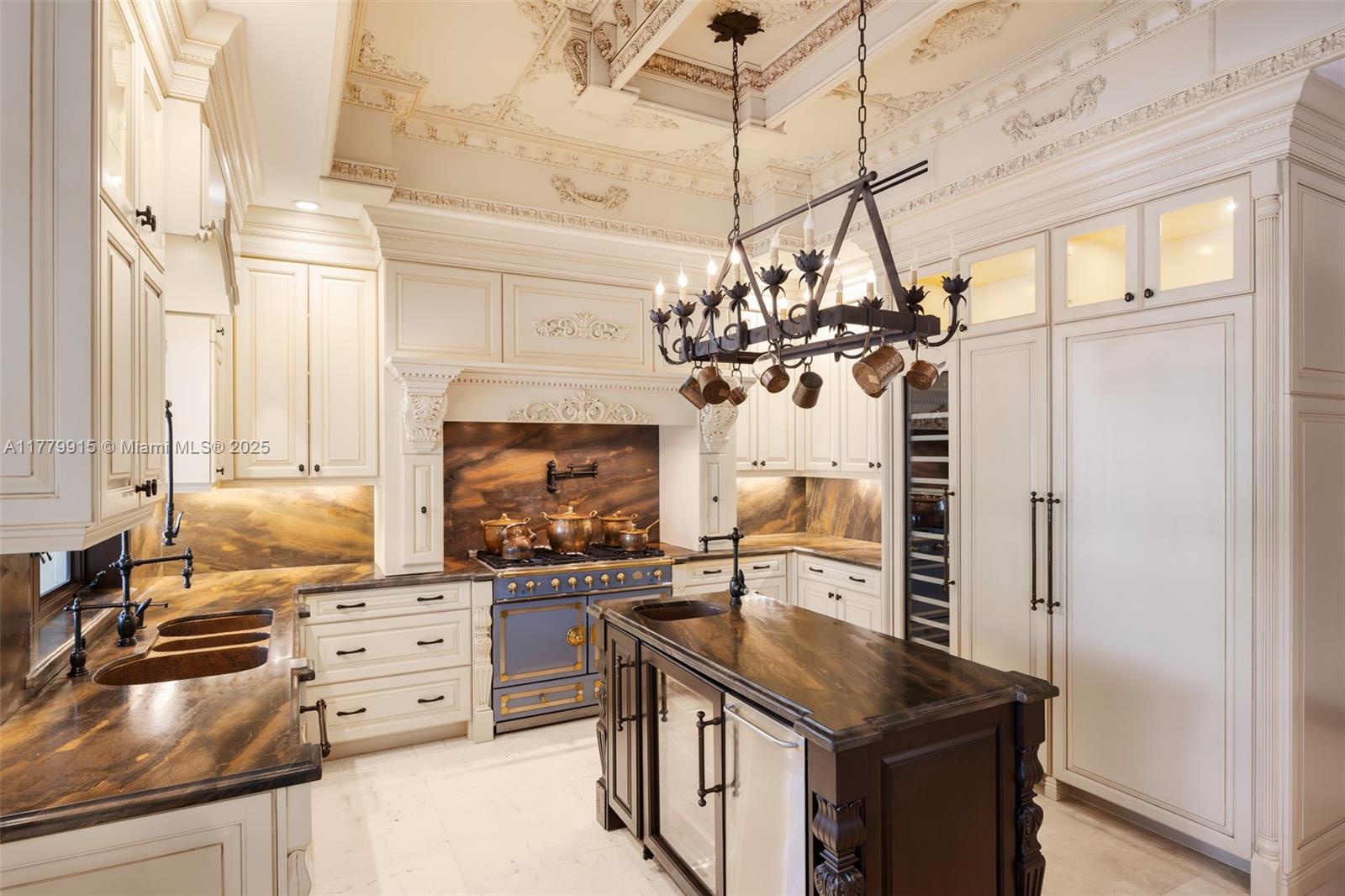 CORAL GABLES RIVIERA SEC - Residential