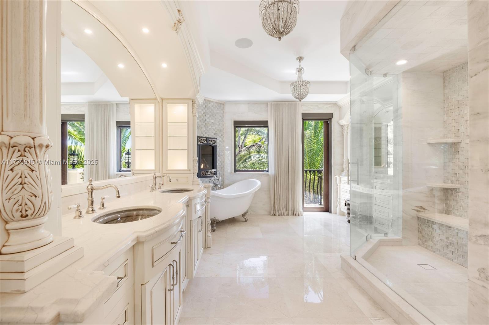 CORAL GABLES RIVIERA SEC - Residential