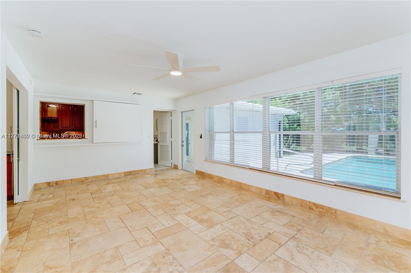 GULFSTREAM ESTATES NO 3 - Residential Income