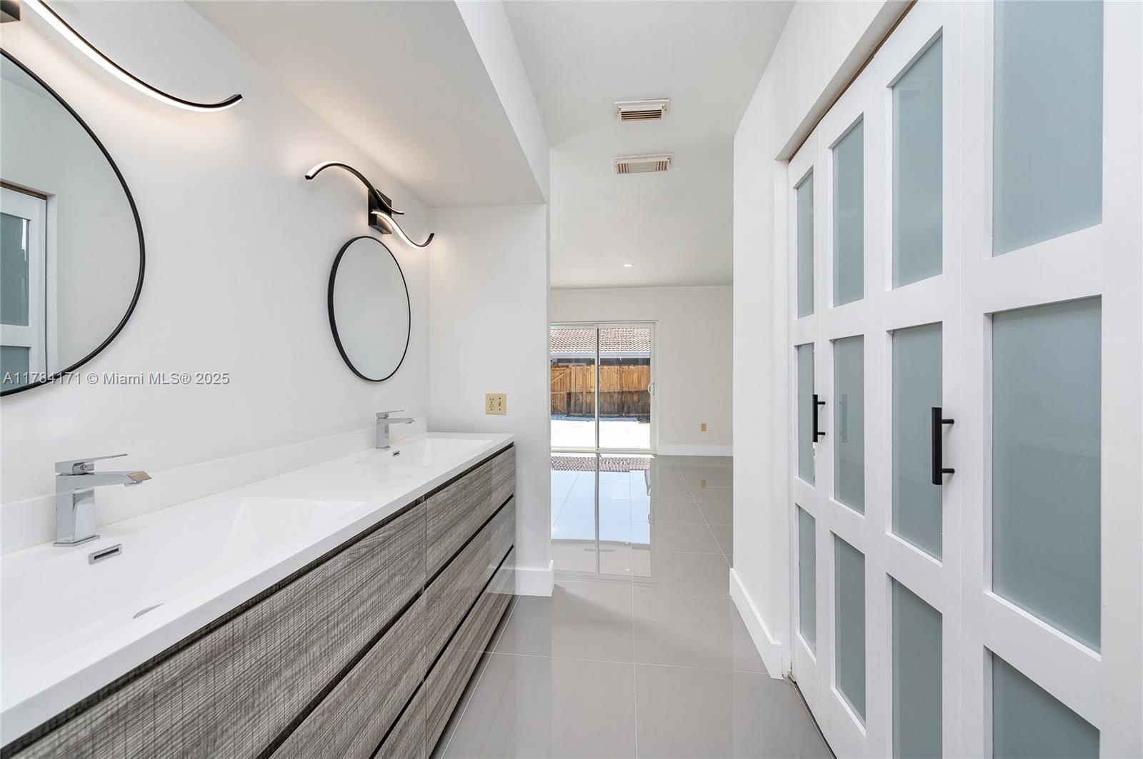 BARCLAYS ESTATES - Residential