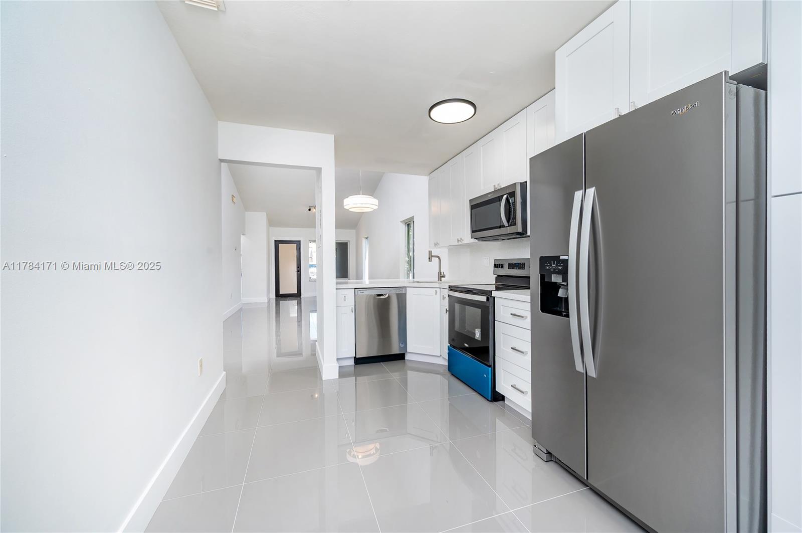 BARCLAYS ESTATES - Residential