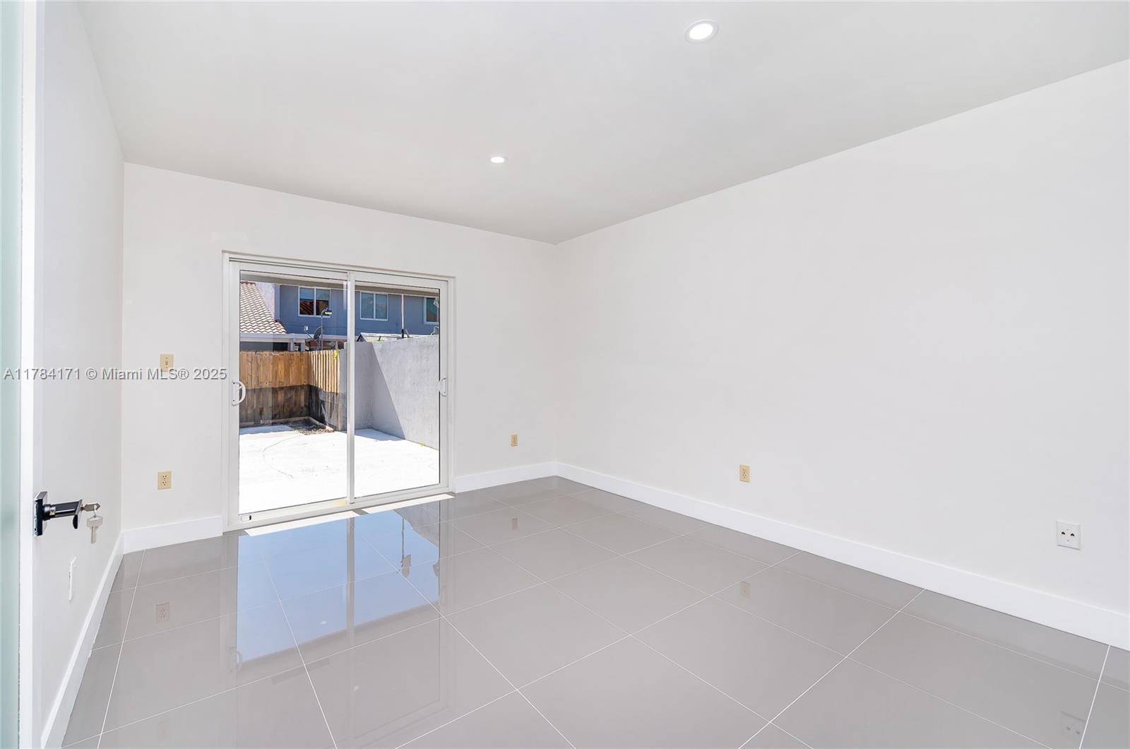 BARCLAYS ESTATES - Residential