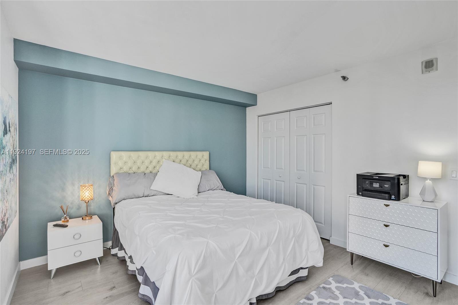 MYSTIC POINTE TOWER 600 C - Residential Lease