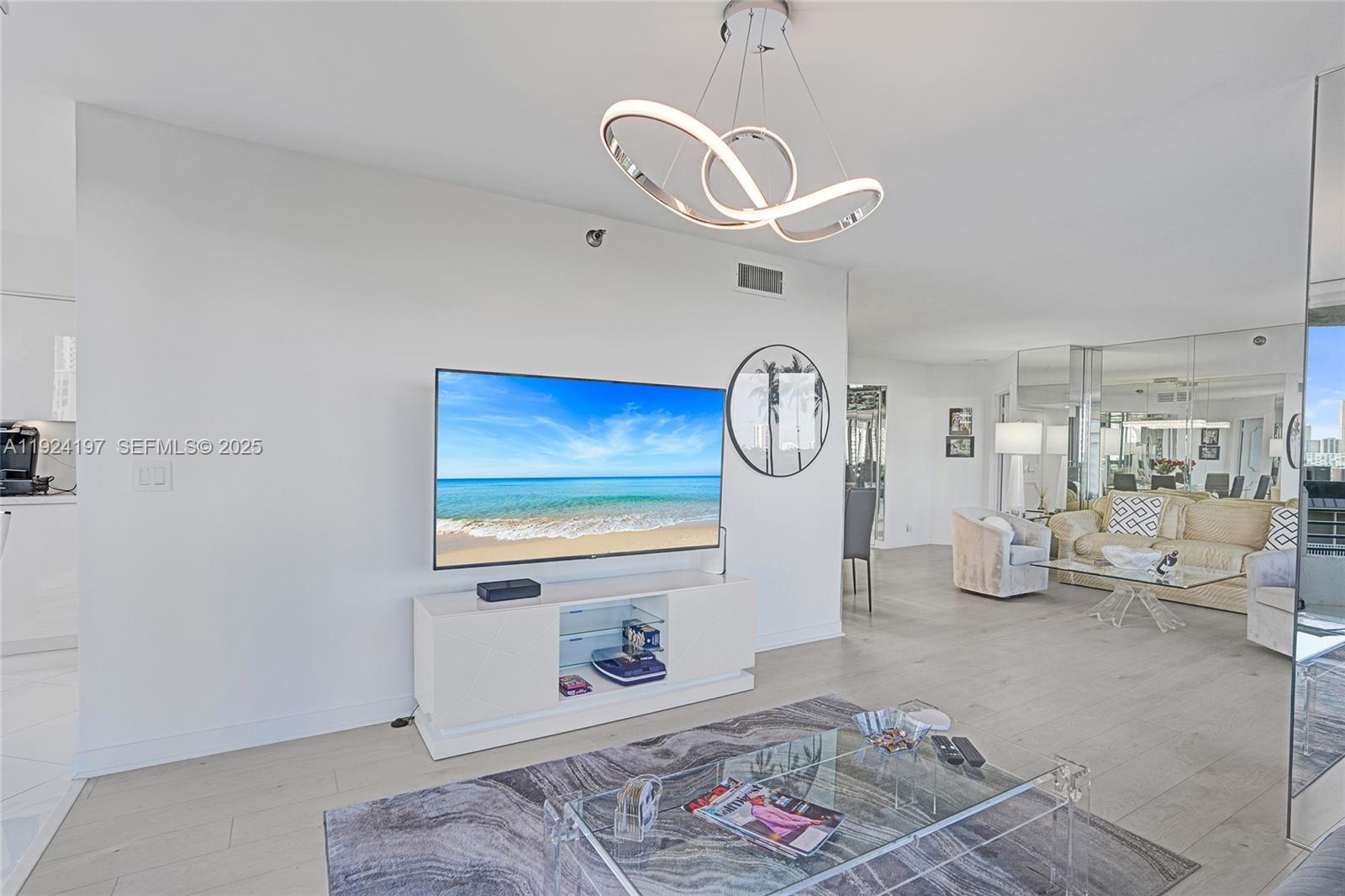 MYSTIC POINTE TOWER 600 C - Residential Lease