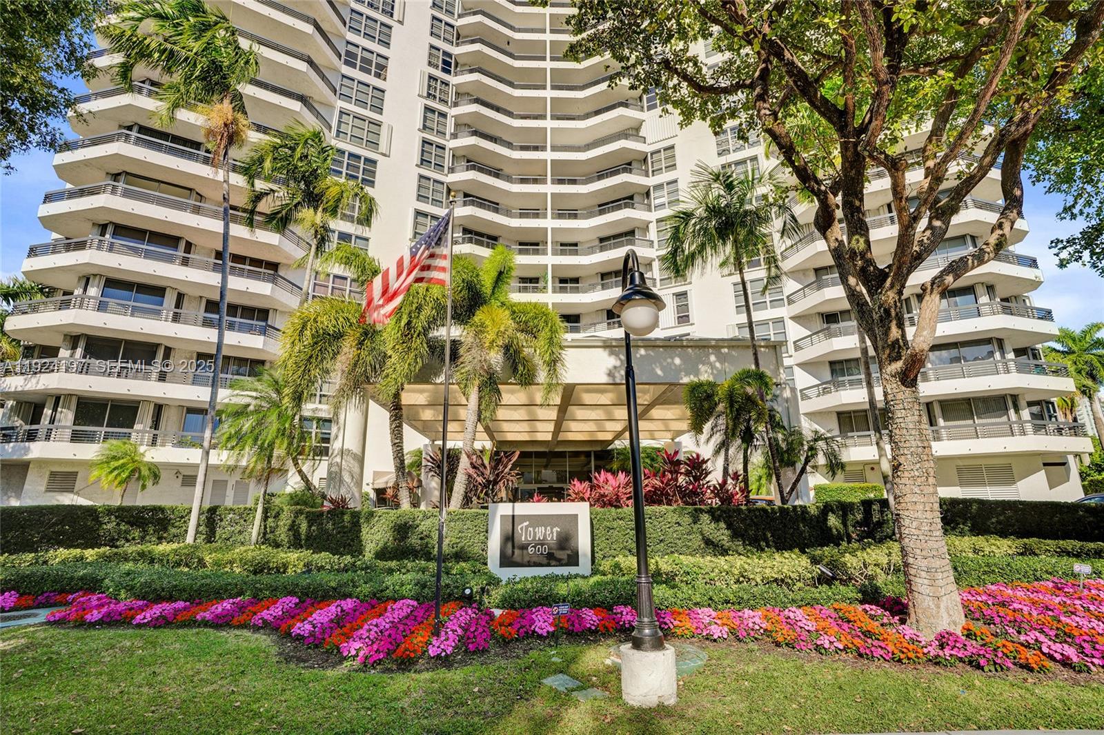 MYSTIC POINTE TOWER 600 C - Residential Lease