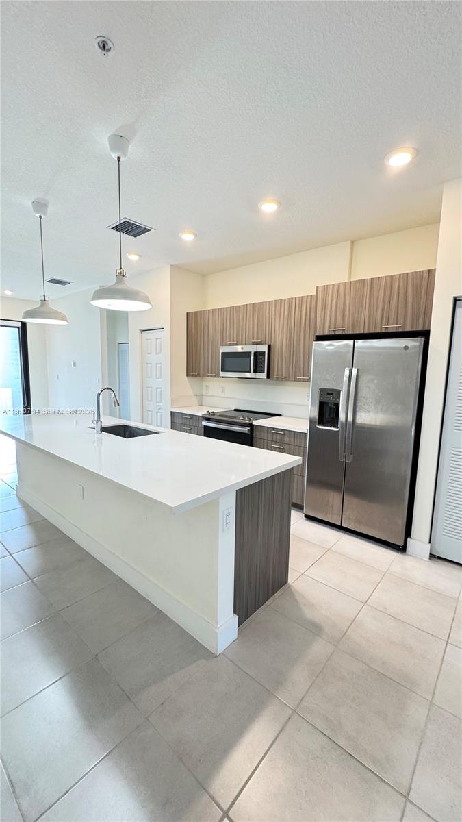 View photos, virtual tours, details... 8005 NW 104th Ave 21