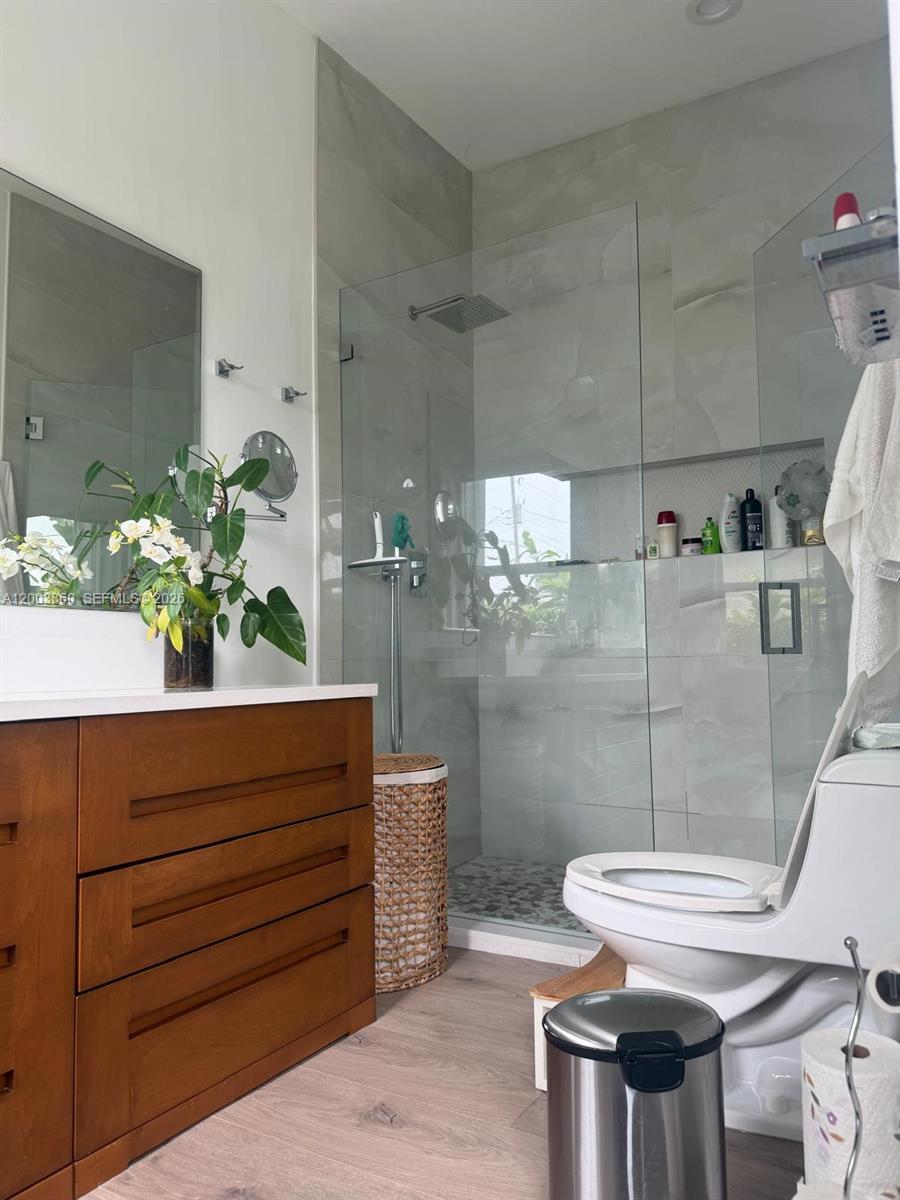 BOCA RATON SQUARE UNIT 8 - Residential