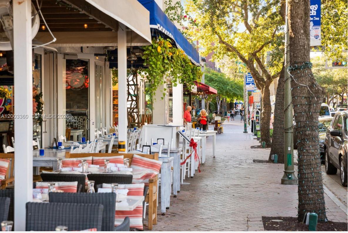 BOCA RATON SQUARE UNIT 8 - Residential