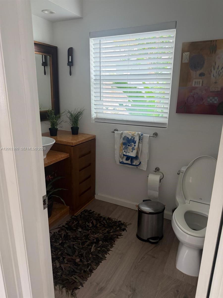 BOCA RATON SQUARE UNIT 8 - Residential