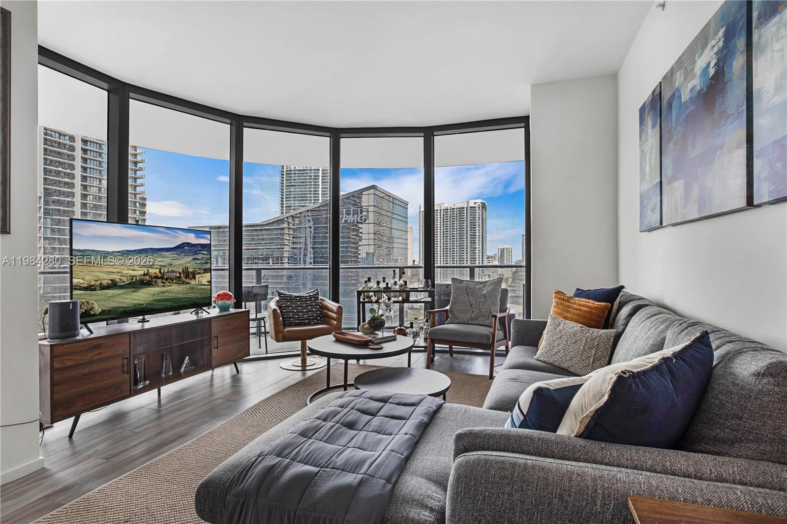 801 SMA RESIDENCES CONDO - Residential Lease