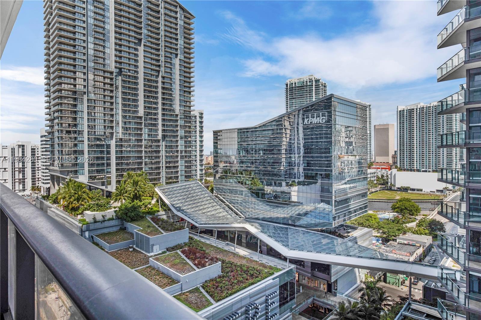 801 SMA RESIDENCES CONDO - Residential Lease