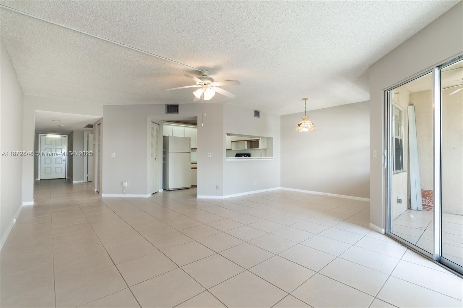 CAMBRIDGE AT CENTURY - Residential Lease