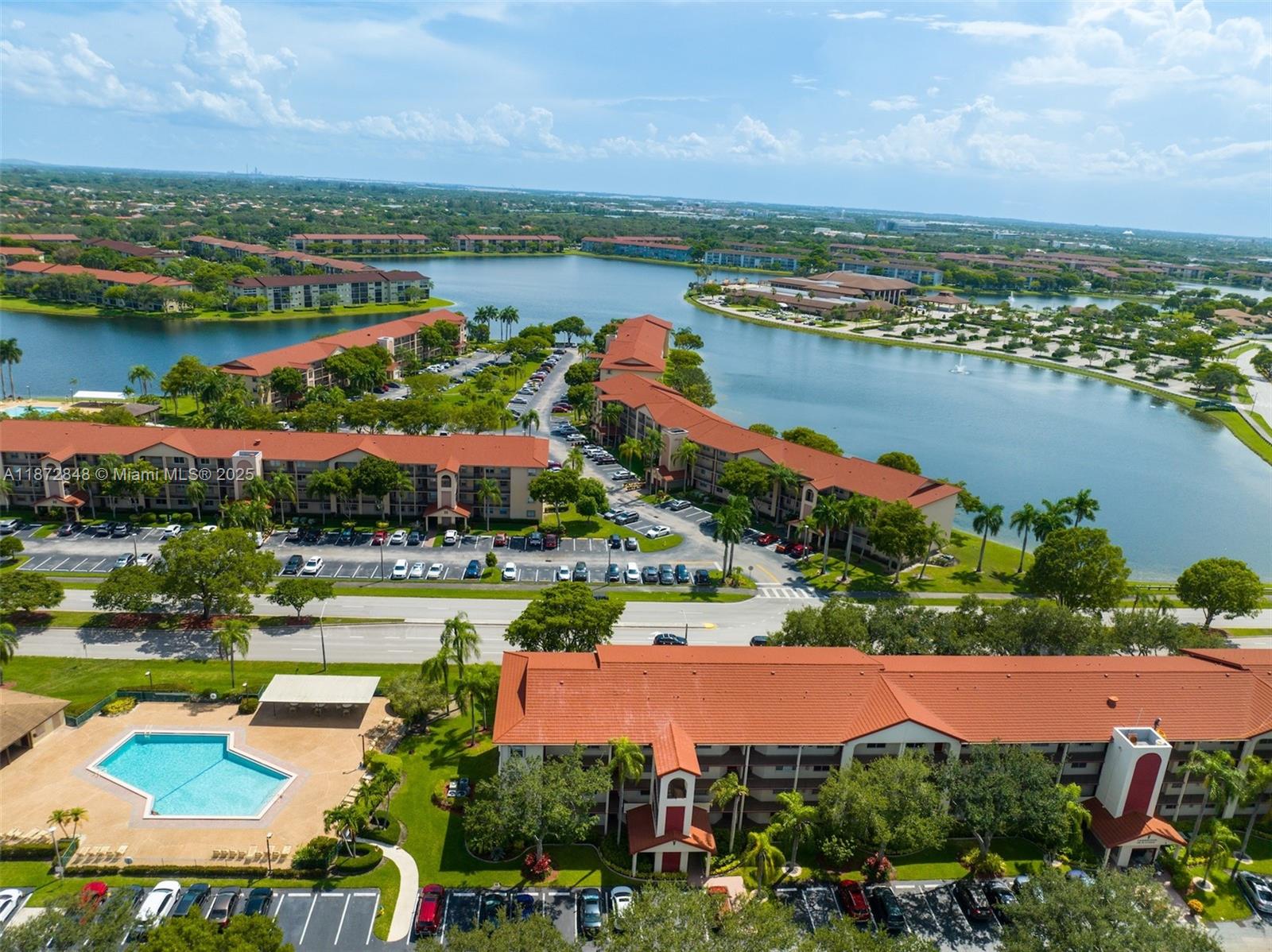 CAMBRIDGE AT CENTURY - Residential Lease