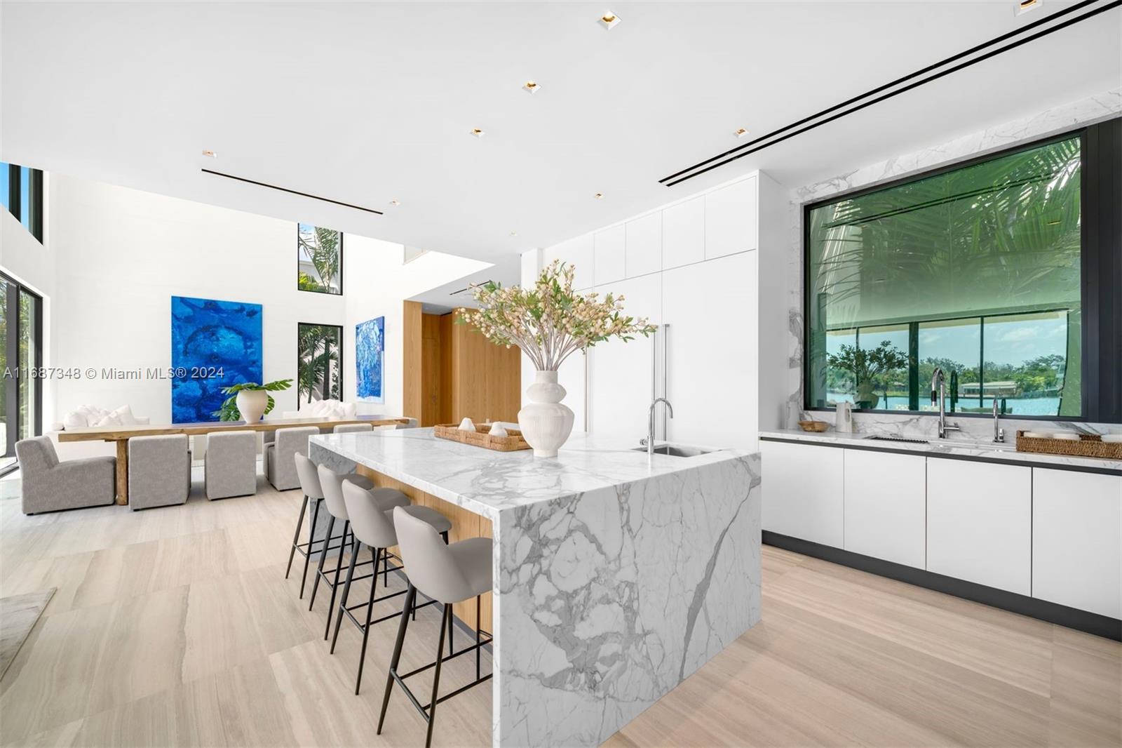BISCAYNE POINT - Residential