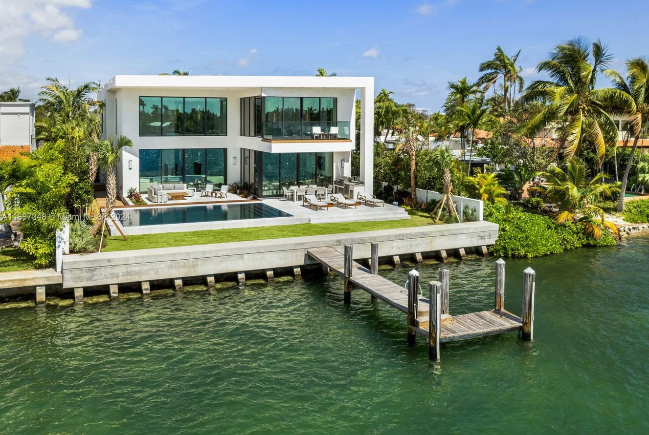 BISCAYNE POINT - Residential