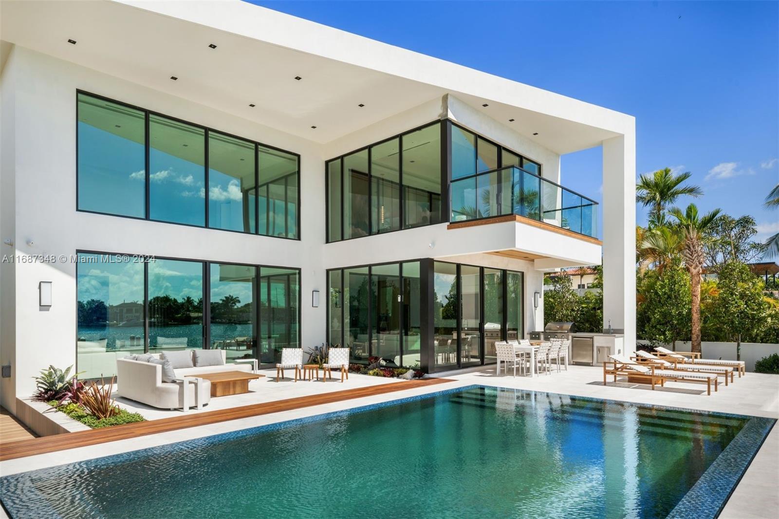 BISCAYNE POINT - Residential