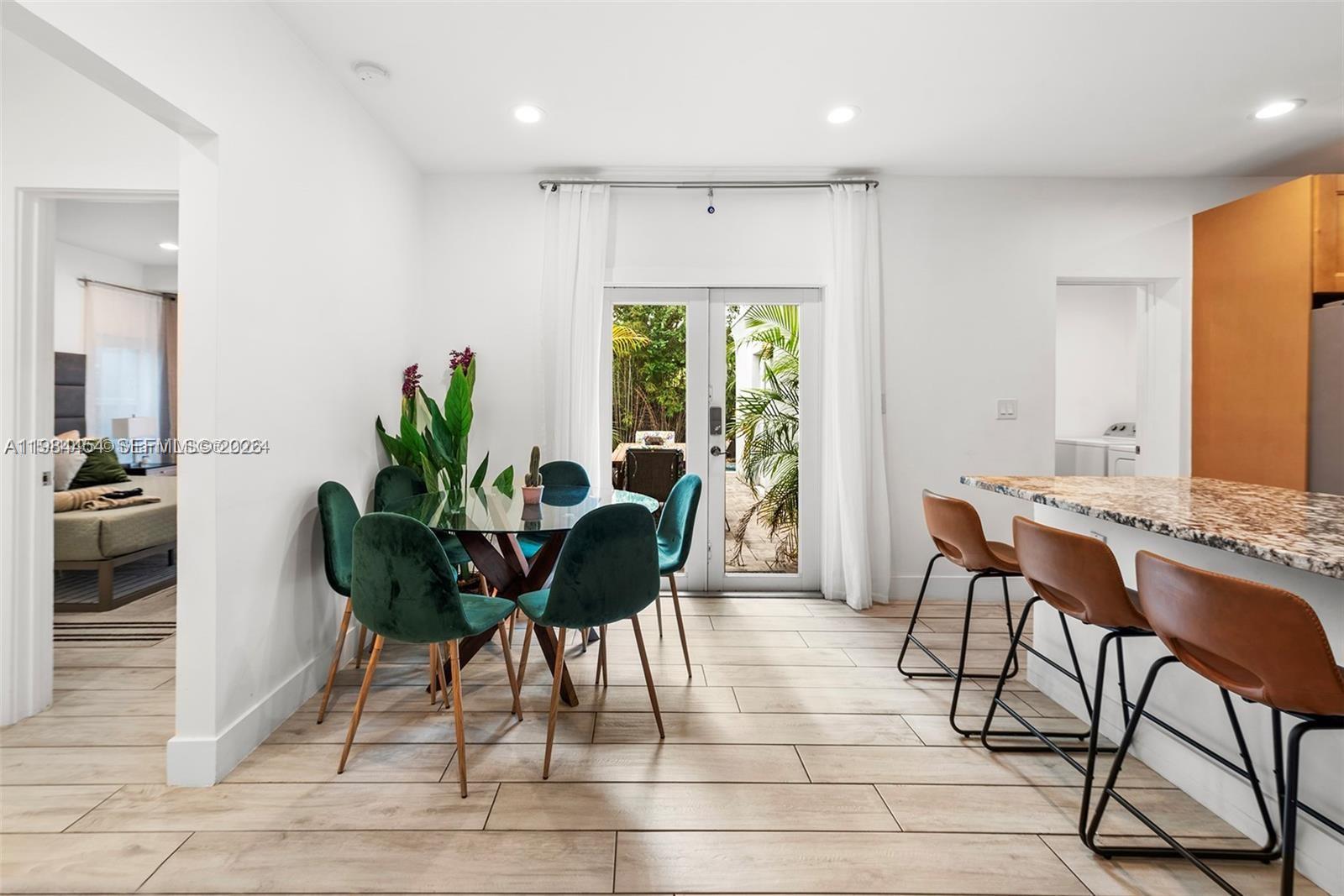 COLLEGE PARK ADDN - Residential